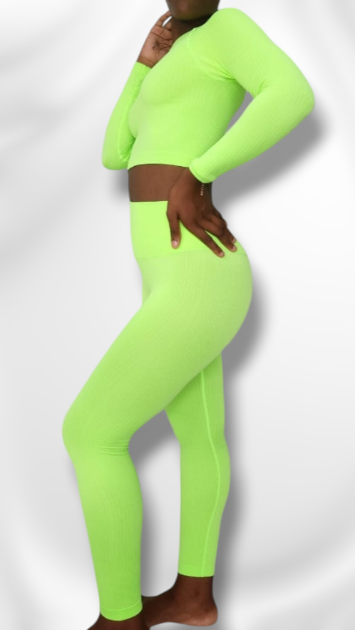 2 Piece Gym Set - Leggings + Crop Top
