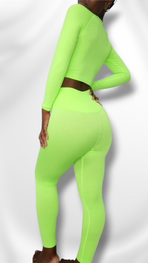 2 Piece Gym Set - Leggings + Crop Top